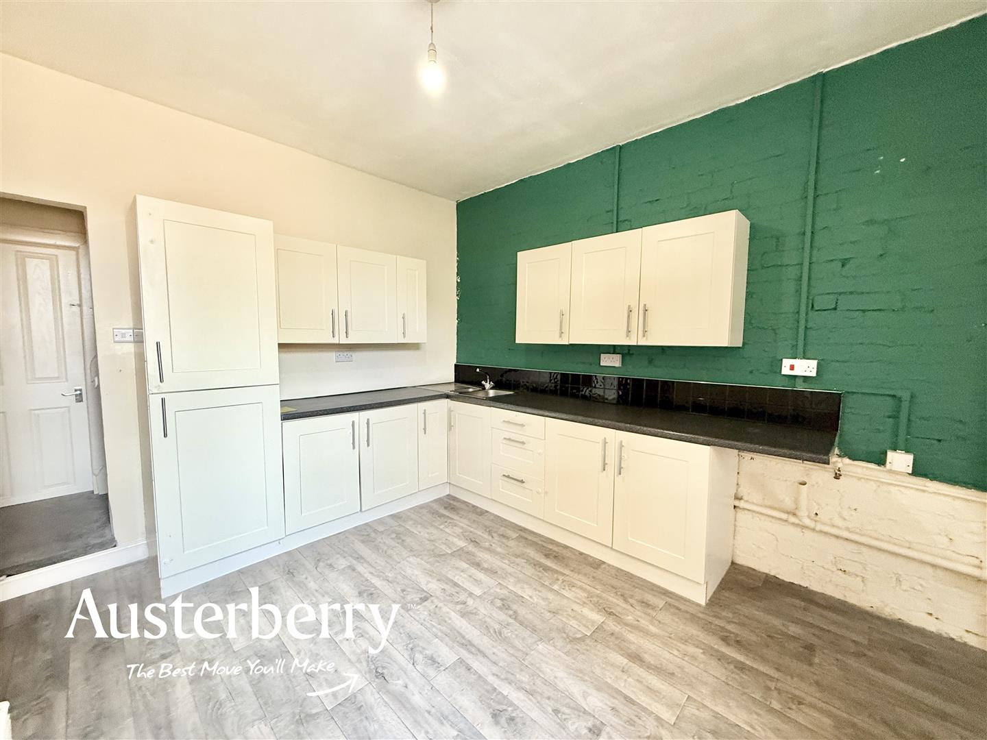 2 bed property in Anchor Road, Stoke-On-Trent